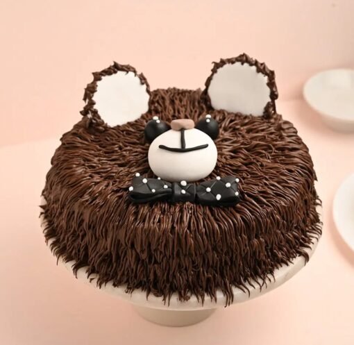 Cute Brown Bear Theme Cake – Perfect for kids' birthdays and special occasions.